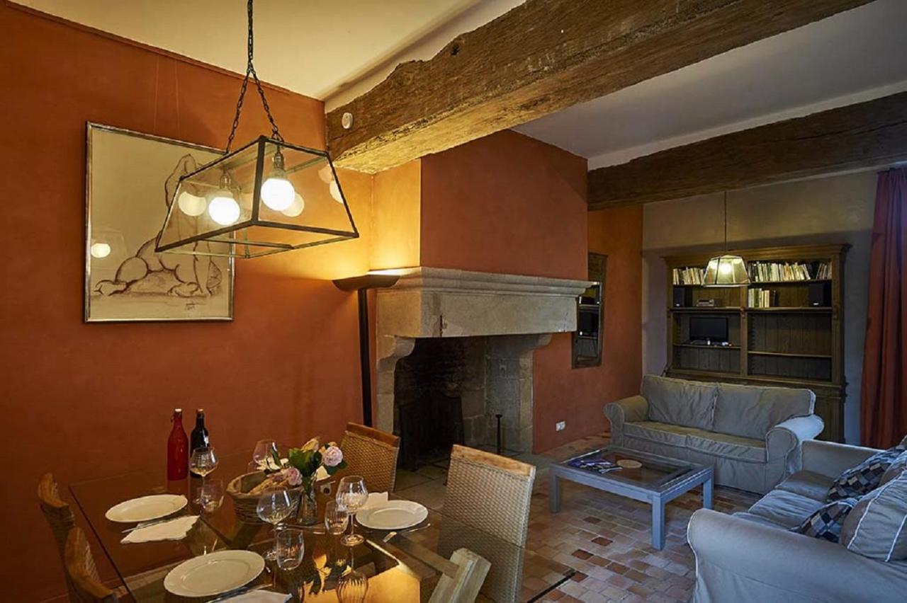 Gite La Terrasse - Manoir Le Plessix Madeuc Corseul Εξωτερικό φωτογραφία
